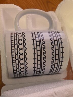 Black & White Geometric Ceramic Coffee Mug - Unbranded